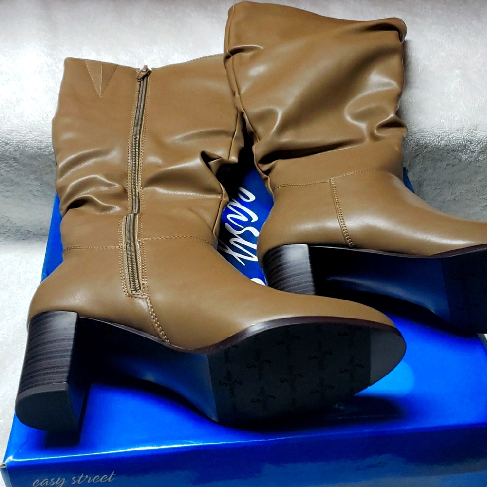 Easy street Telsa boots